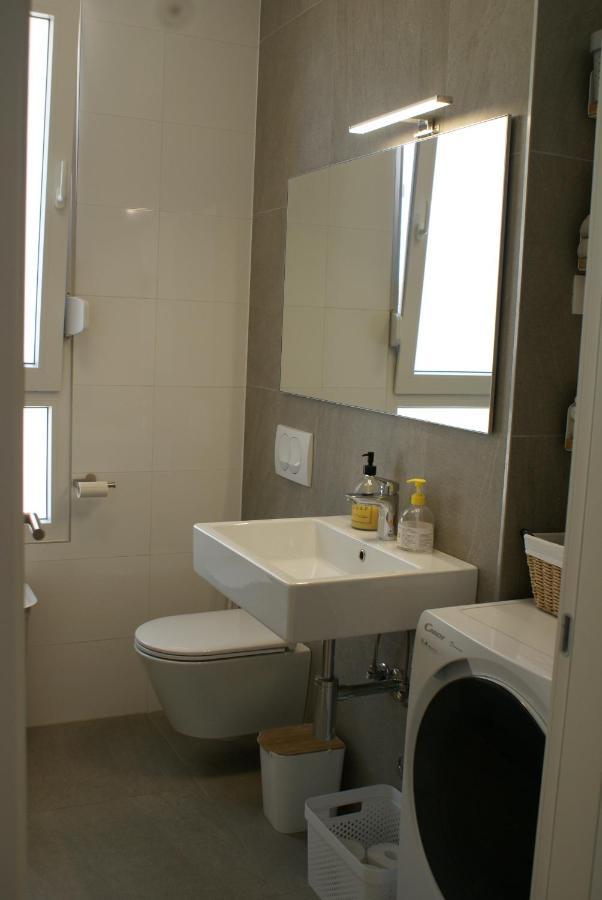 Apartment Carmen, Znjan, Split Dış mekan fotoğraf